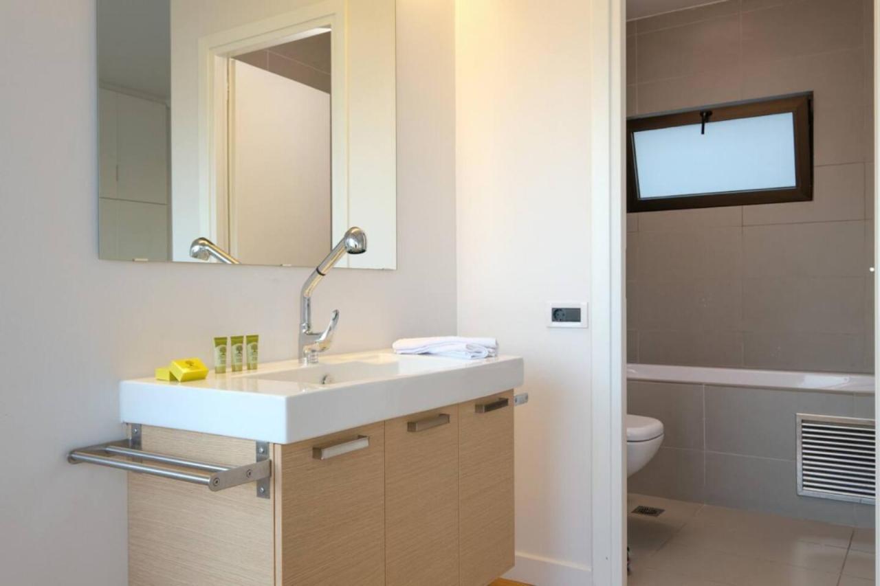 Urban Luxury Homm Apt. In Deinokratous Str. Apartment Athens Exterior photo